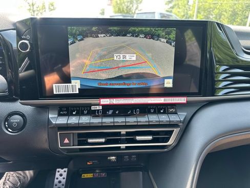 New 2026 Toyota Camry XSE AWD/4WD image 32