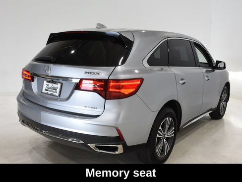 Used 2018 Acura MDX SH-AWD image 4