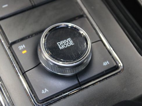 Used 2024 Ford Expedition Max XLT image 45