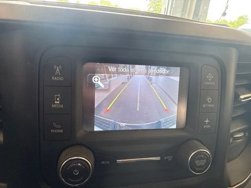 Used 2019 RAM 2500 Tradesman w/ Chrome Appearance Group AWD/4WD image 9