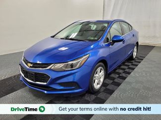 Used 2018 Chevrolet Cruze LT w/ Convenience Package image 1