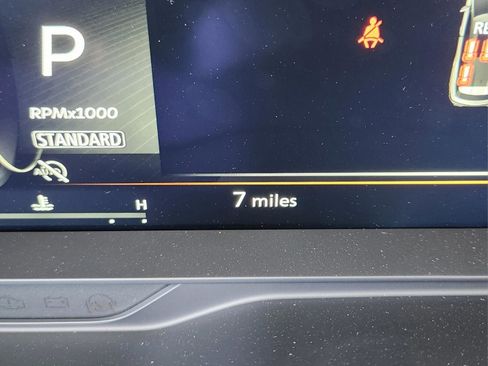 Certified 2025 INFINITI QX60 Luxe w/ Lighting Package (N94) image 14