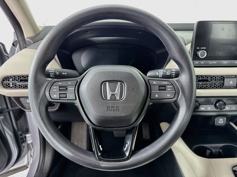 Certified 2024 Honda HR-V LX image 11