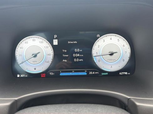 Used 2023 Hyundai Palisade Calligraphy image 34