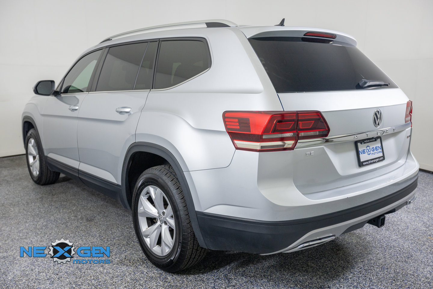 Used 2019 Volkswagen Atlas SE w/ Towing Package AWD/4WD image 6