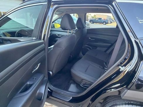 Used 2025 Hyundai Tucson SEL FWD image 19