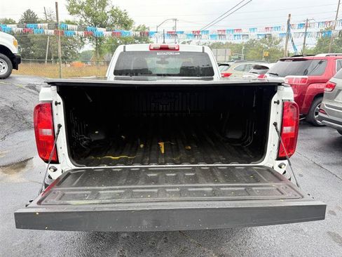 Used 2020 Chevrolet Colorado W/T image 9