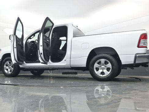 Used 2024 RAM 1500 Big Horn image 39