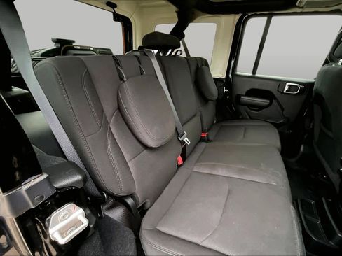 Used 2023 Jeep Wrangler Unlimited w/ 8.4" Radio Group AWD/4WD image 18