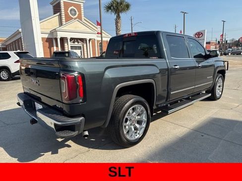 Used 2018 GMC Sierra 1500 SLT w/ SLT Premium Package image 5