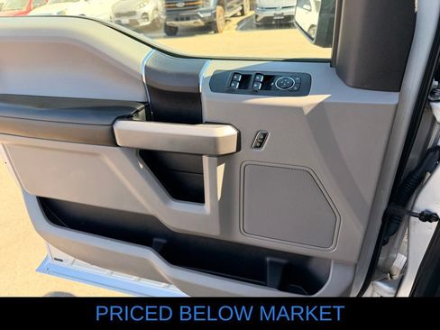Used 2018 Ford F150 XLT AWD/4WD image 12
