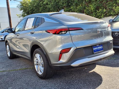 Used 2024 Buick Envista Preferred image 11