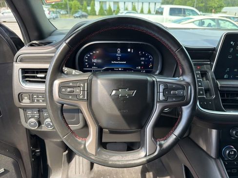 Used 2023 Chevrolet Suburban RST w/ Luxury Package AWD/4WD image 15