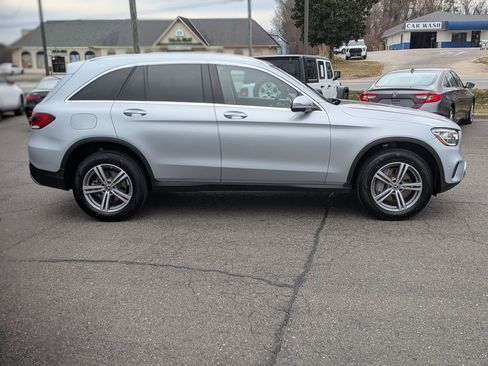 Used 2022 Mercedes-Benz GLC 300 4MATIC image 2