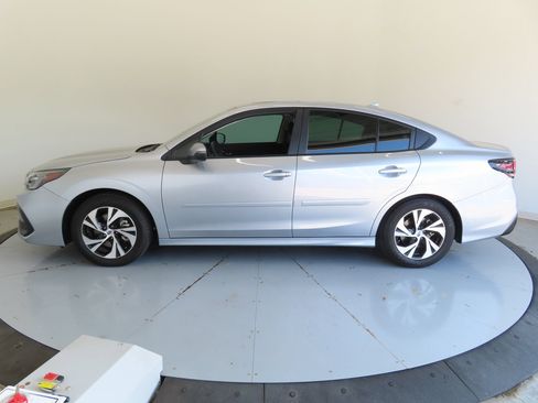Certified 2025 Subaru Legacy Premium AWD/4WD image 7