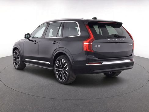 Certified 2026 Volvo XC90 T8 Plus w/ Protection Package Premier AWD/4WD image 3