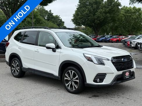 Certified 2023 Subaru Forester Limited AWD/4WD image 1