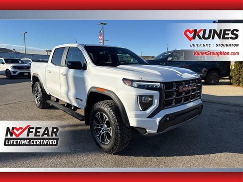 Used 2024 GMC Canyon AT4 image 4