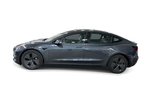 Certified 2022 Tesla Model 3 Long Range AWD/4WD image 3