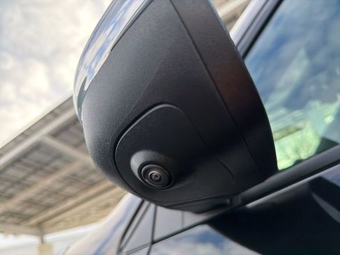 New 2026 Chevrolet Traverse LT w/ Midnight/Sport Edition image 48