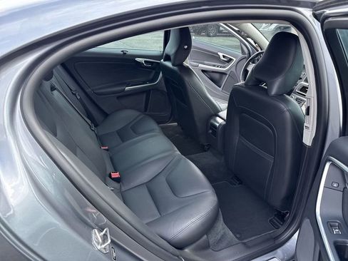 Used 2017 Volvo S60 T5 Inscription w/ Technology Package AWD/4WD image 34