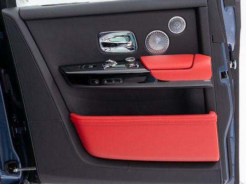 New 2026 Rolls-Royce Phantom Sedan image 22