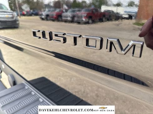 Used 2024 Chevrolet Silverado 1500 Custom Trail Boss w/ LPO, Dark Essentials Package image 36
