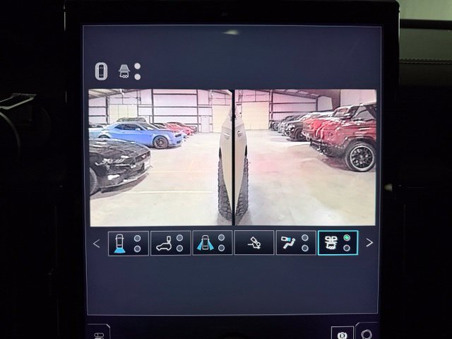 Used 2026 GMC Yukon XL AT4 w/ AT4 Premium Plus Package AWD/4WD image 31