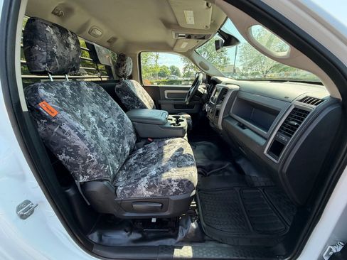 Used 2015 RAM 3500 Tradesman w/ Power & Remote Entry Group AWD/4WD image 17