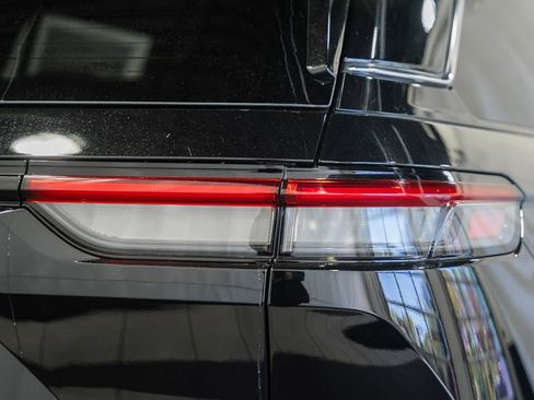 New 2026 Jeep Grand Cherokee Laredo AWD/4WD image 6