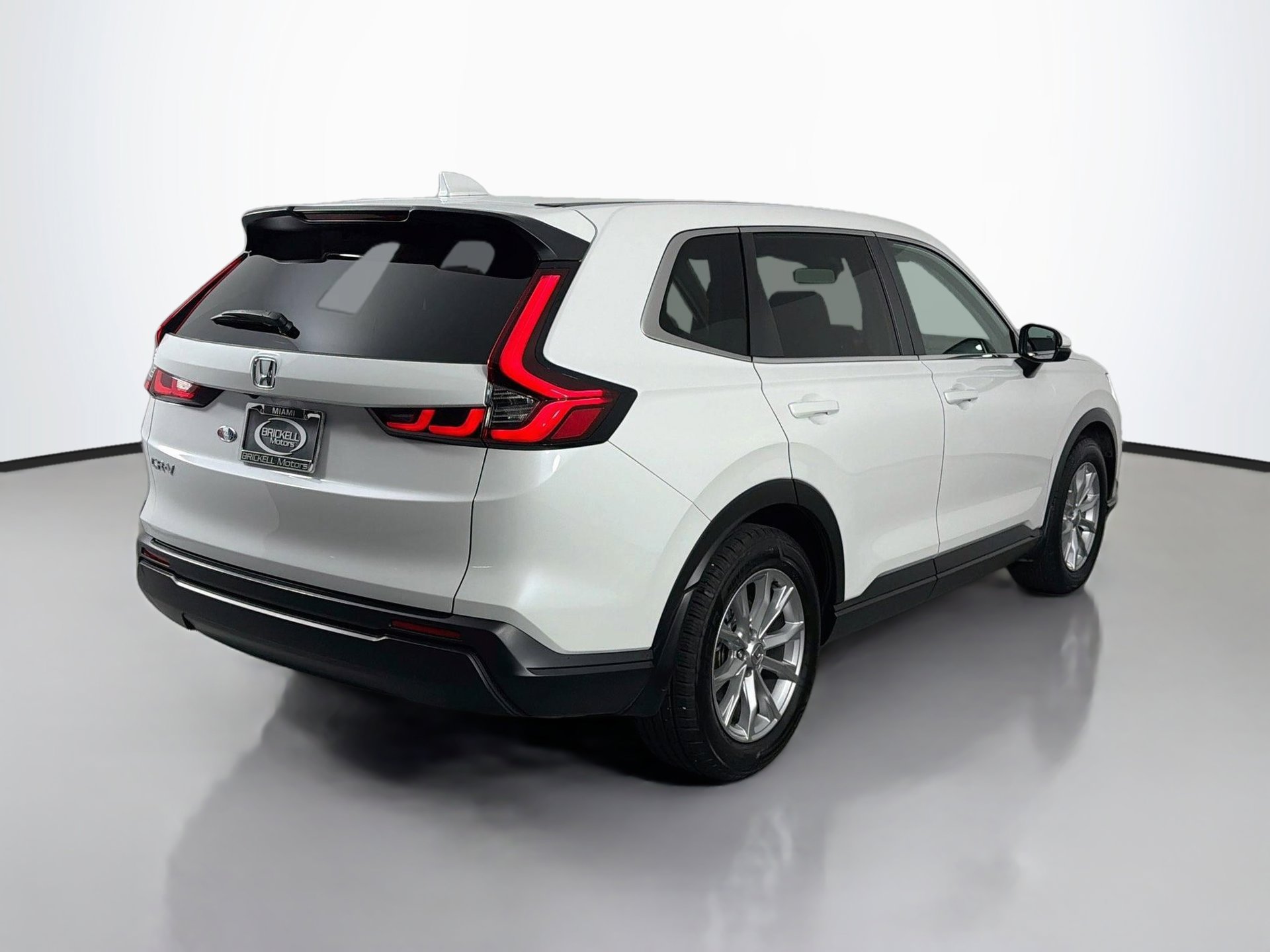 Used 2024 Honda CR-V EX image 3