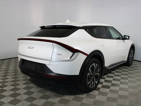 Used 2024 Kia EV6 Light RWD image 29