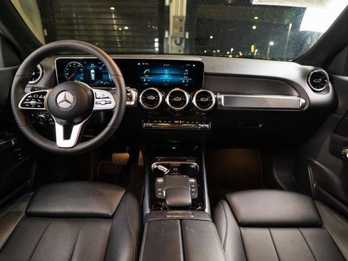 Certified 2021 Mercedes-Benz GLB 250 GLB 250 image 10