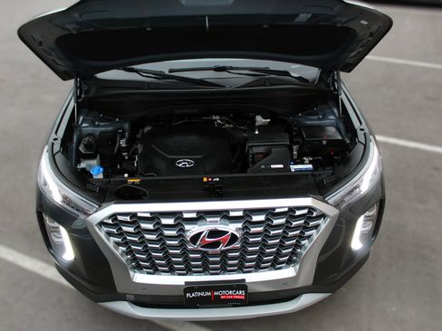 Used 2020 Hyundai Palisade SEL w/ Premium Package image 4