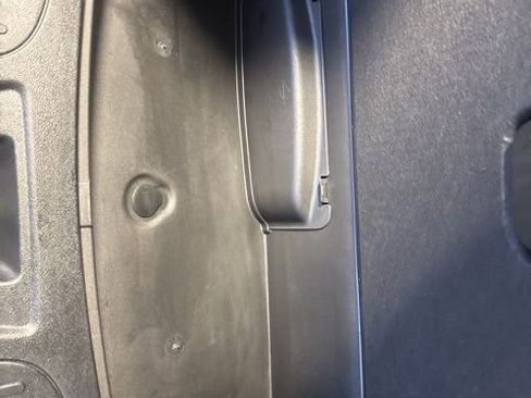 Used 2023 Dodge Durango GT image 11