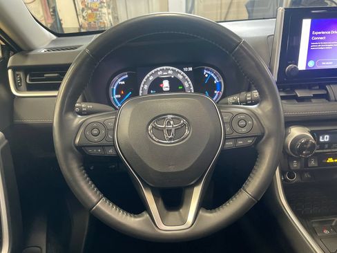 Certified 2023 Toyota RAV4 XLE w/ Convenience Package AWD/4WD image 19