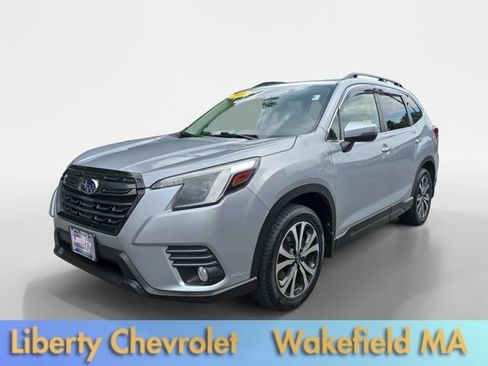 Used 2022 Subaru Forester Limited AWD/4WD image 3
