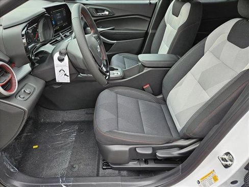 New 2026 Chevrolet Trax RS w/ Driver Confidence Package image 4