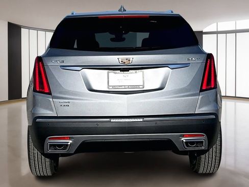 New 2026 Cadillac XT5 Premium Luxury w/ LPO, Floor Liner Package image 4