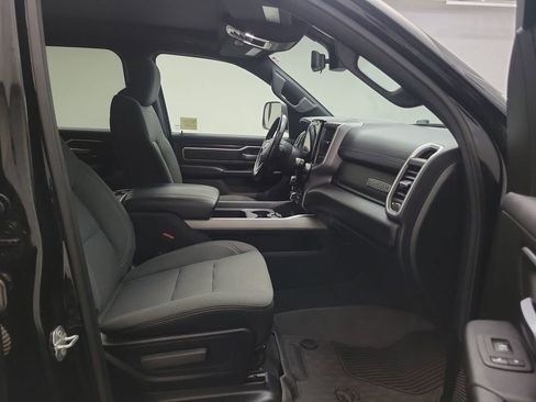 Used 2022 RAM 1500 Big Horn image 24