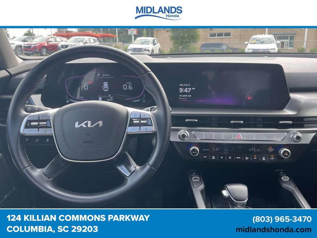 Used 2025 Kia Telluride S FWD image 13
