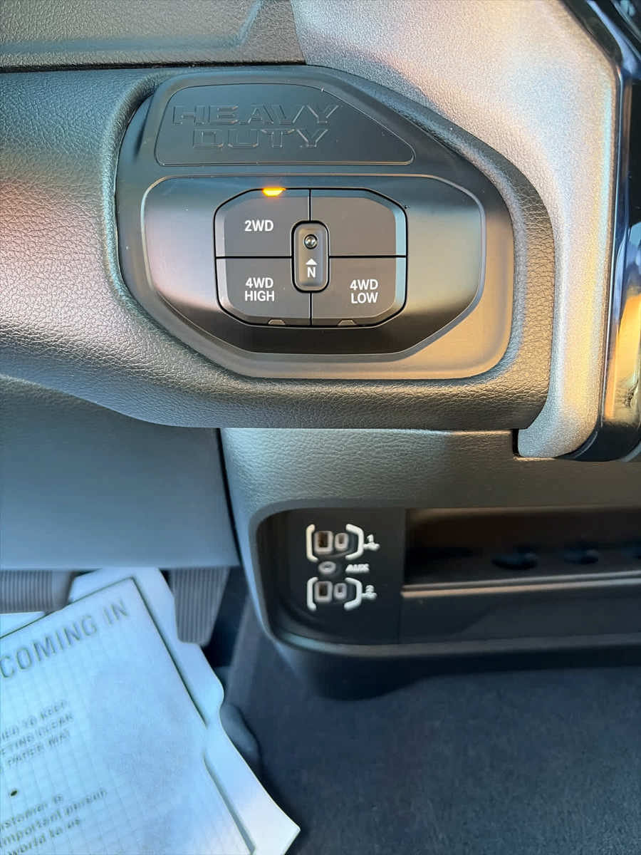 Used 2026 RAM 2500 Tradesman AWD/4WD image 27