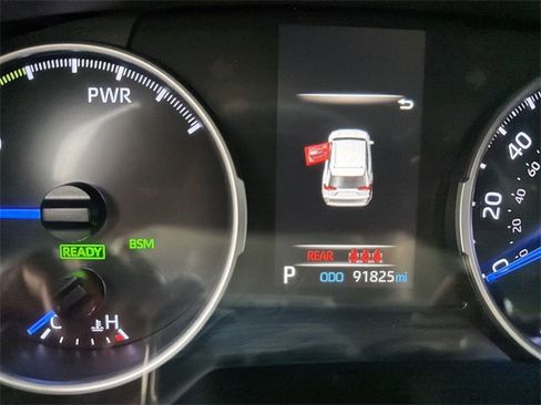 Certified 2019 Toyota RAV4 XLE image 13