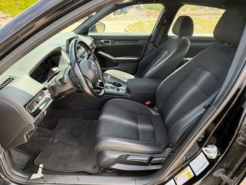 Used 2024 Honda Civic Sport image 9