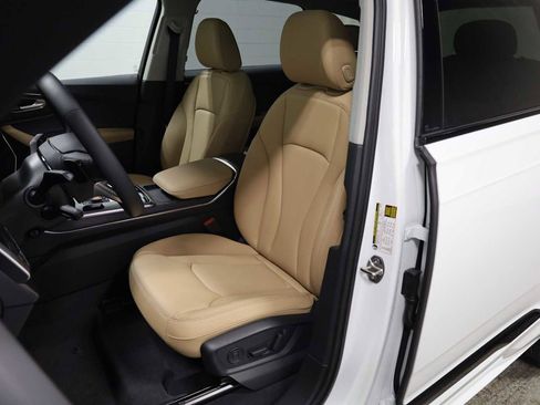 New 2026 Audi Q7 Premium image 5