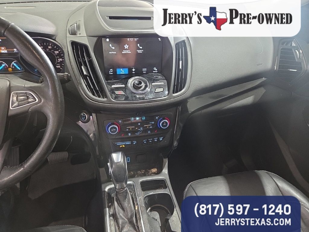 Used 2018 Ford Escape Titanium w/ Ford Safe & Smart Package AWD/4WD image 10