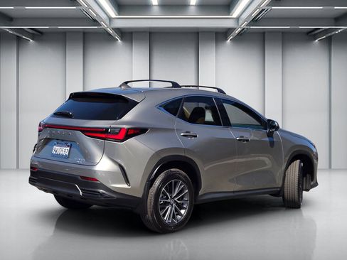 Certified 2026 Lexus NX 350h AWD w/ Accessory Package (2T) image 4