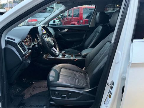 Used 2018 Audi Q5 2.0T Premium Plus w/ Premium Plus Package image 10