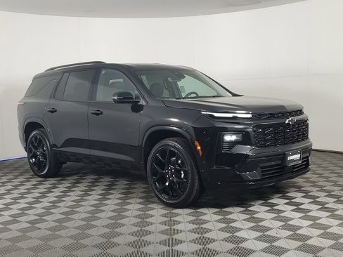 New 2026 Chevrolet Traverse RS image 2