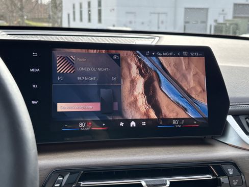 Certified 2025 BMW X1 xDrive28i w/ Technology Package image 24